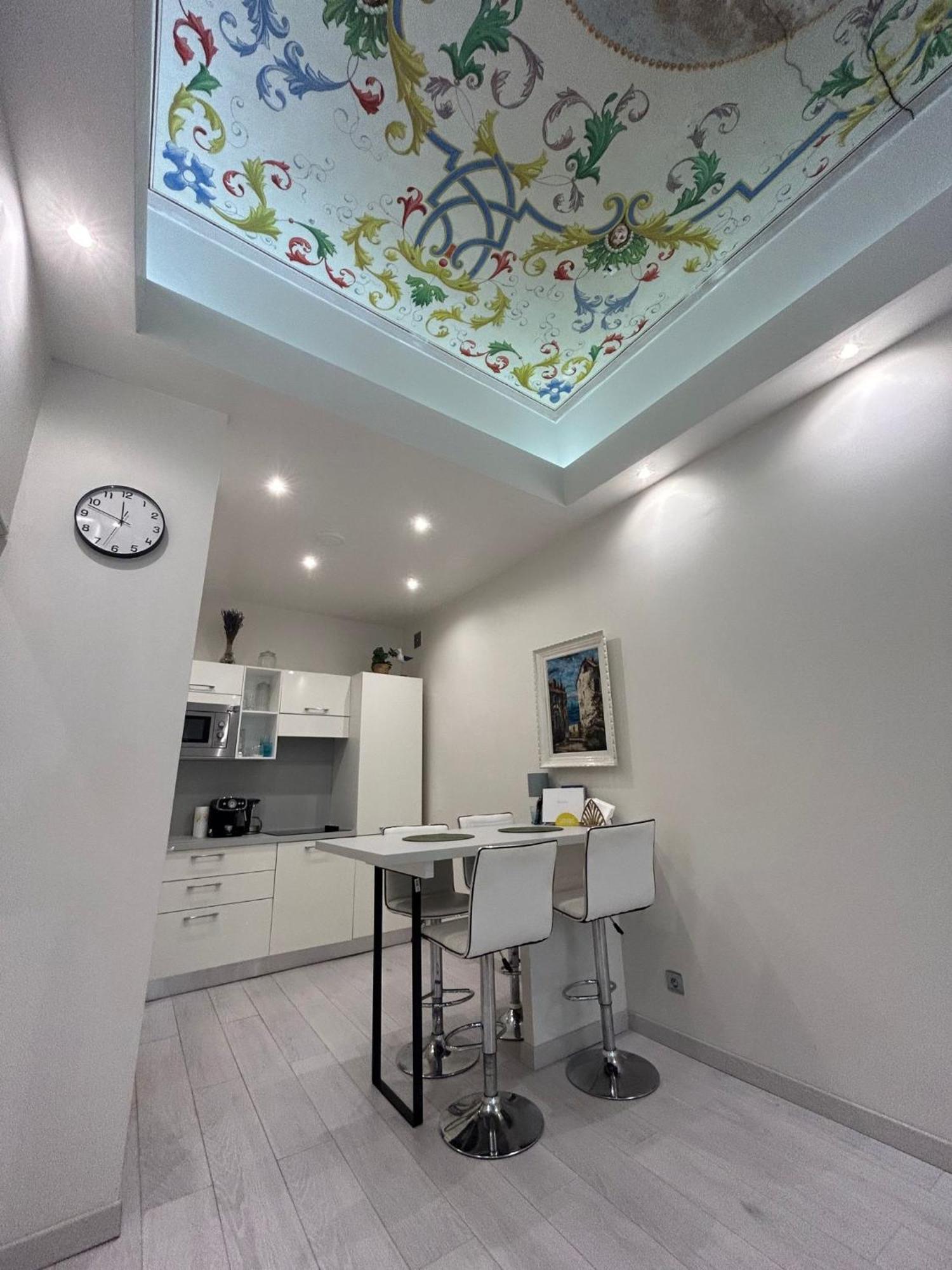 Luxury Apartment In The Heart Of Old Town Nice. Extérieur photo